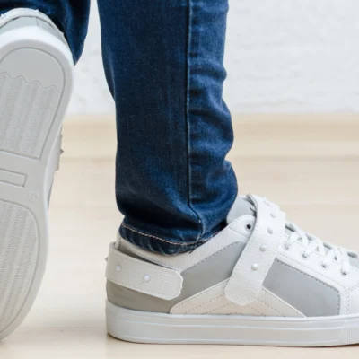 Ниски кецове Coner White Spikes