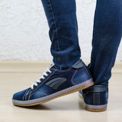 Само 40 номер! Кецове CLS Jeans