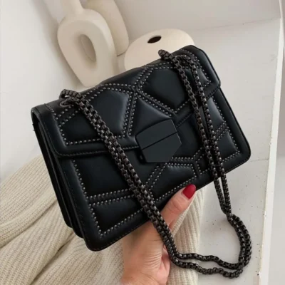 Малка дамска чантичка Blacky