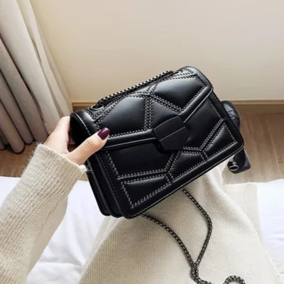 Малка дамска чантичка Blacky