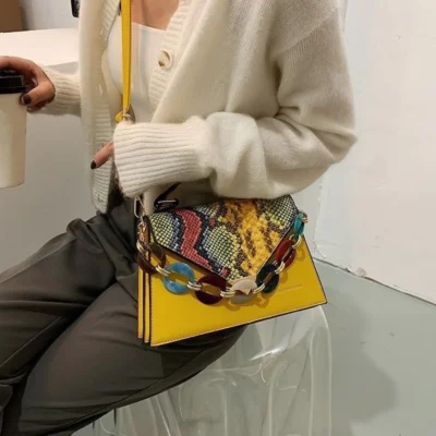 Малка чанта Hazel Yellow