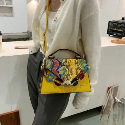 Малка чанта Hazel Yellow