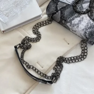 Малка чанта Snake Black