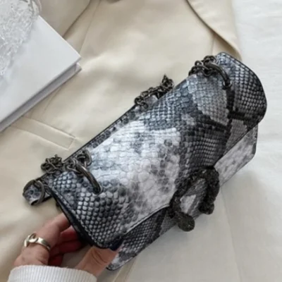 Малка чанта Snake Black