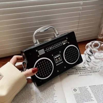 Малка чантичка Cassette Player