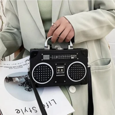 Малка чантичка Cassette Player