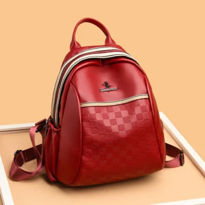 Дамска раница Red 1114 - червена