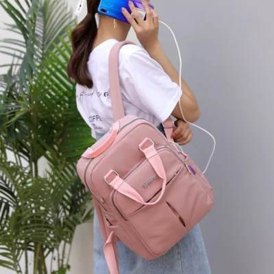 Умна раница с USB Pink 1130 - светло розова