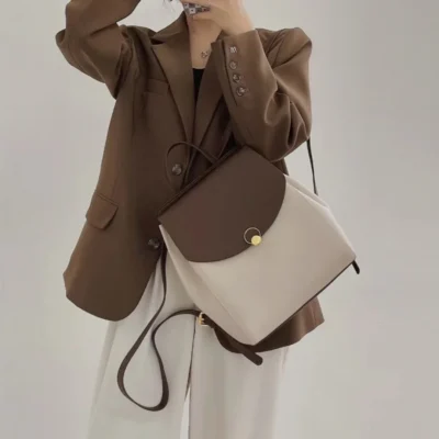 Дамска раница от естествена кожа Beige 993 - бежова