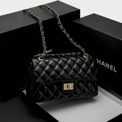 Дамска малка чанта от естествена кожа Black 1218