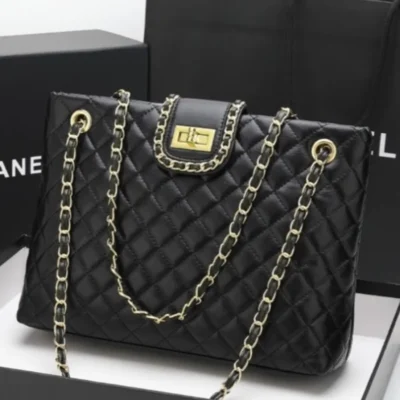 Дамска чанта от естествена кожа Black 1232 - черна