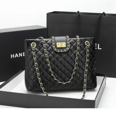 Дамска чанта от естествена кожа Black 1232 - черна