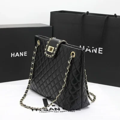 Дамска чанта от естествена кожа Black 1232 - черна