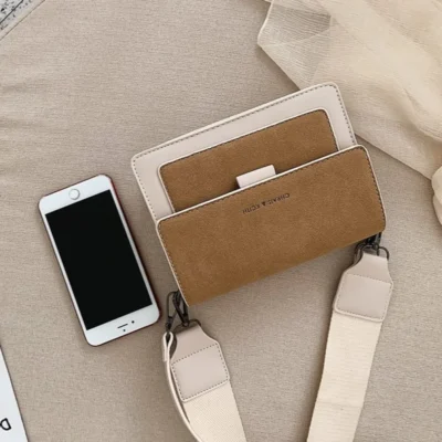 Малка дамска чанта Clarina Beige and Brown