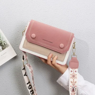 Малка дамска чанта Zungo Pink