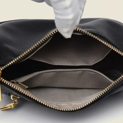 Малка дамска чанта от естествена кожа Black 1222