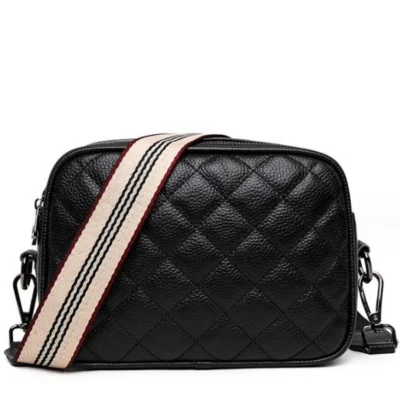 Малка дамска чанта от естествена кожа Black 1226