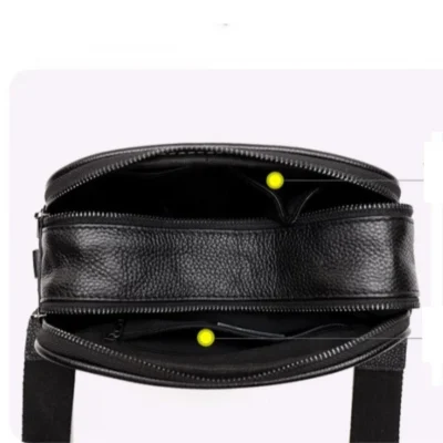 Малка дамска чанта от естествена кожа Black 1226