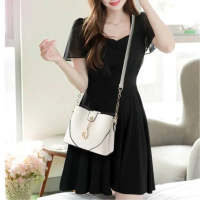 Дамска малка чанта Fly - бяла