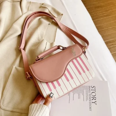 Малка дамска чанта Piano Pink