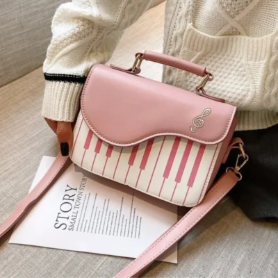 Малка дамска чанта Piano Pink