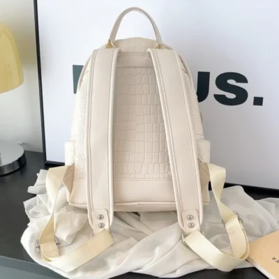 Дамска кожена раница Tory Beige - бежова