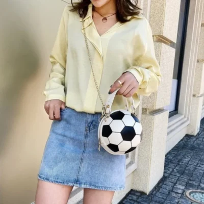 Малка дамска чанта Football