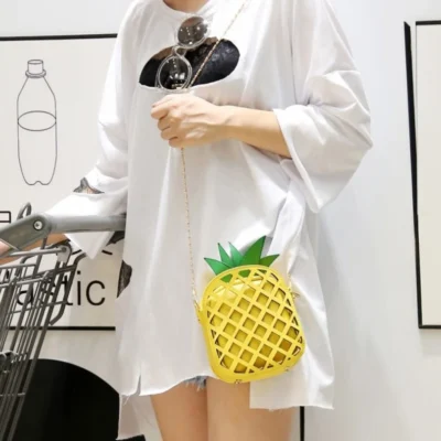 Малка дамска чантичка Pineapple